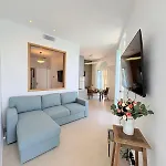 Neptune Ap4453 By Riviera Homes 아파트